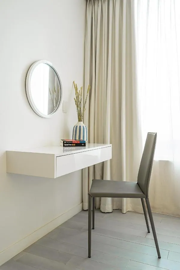 Apartment Leman Luxury Suite With Rooftop Pool & Gym Ho Chi Minh City Vietnam