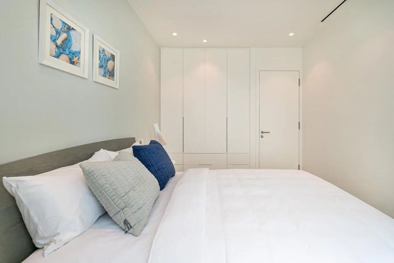 Apartment Leman Luxury Suite With Rooftop Pool & Gym Ho Chi Minh City